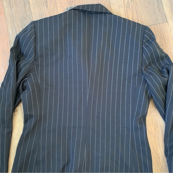 Jacqueline Ferrar Blazer Size 8 Pinstripe Black White Classic Fit - Picture 7 of 13